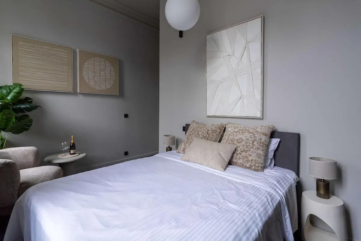Heaven Suite With Museum Views Antwerp Apartment